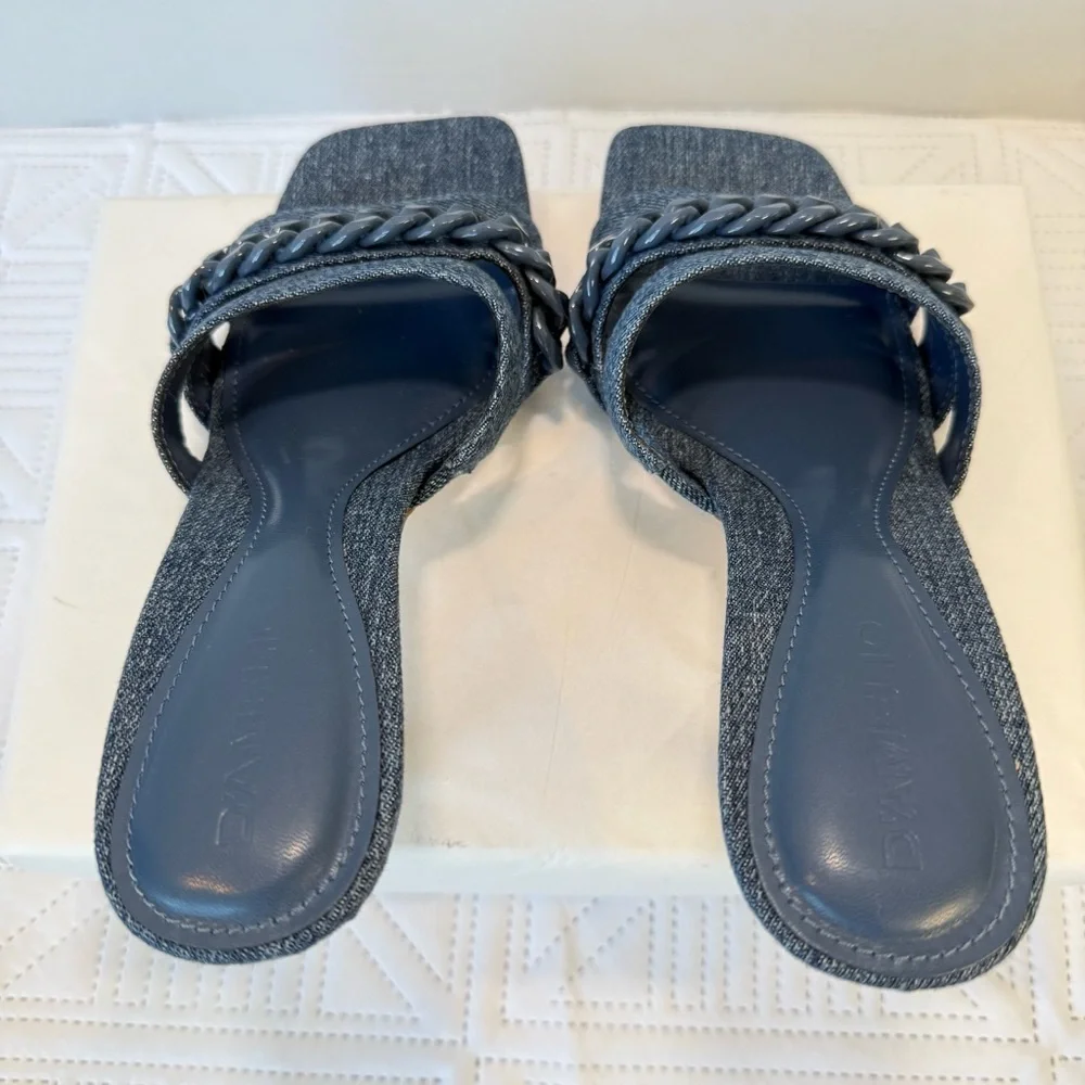 D'Amelio Lessia Single Sole Sandal Size 8.5